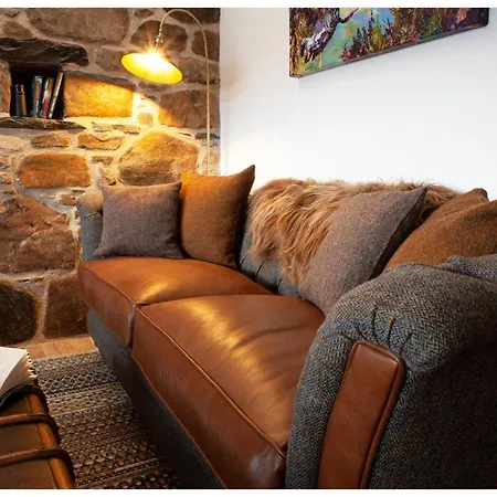 The Wreck - Lochside Cottage Dog Friendly Ullapool Exterior photo