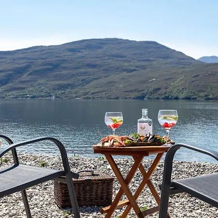 The Wreck - Lochside Cottage Dog Friendly Ullapool Exterior photo